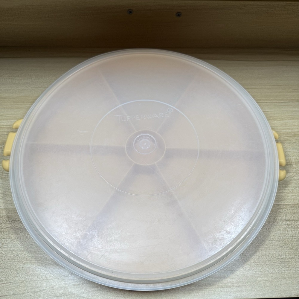 Vintage Tupperware Divided Party Susan Serving Tray 405 With Lid 224 Yellow